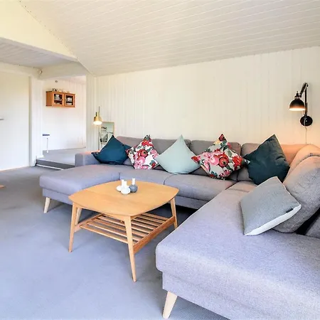 Glady - 500m From The Sea By Interhome Vejers Strand